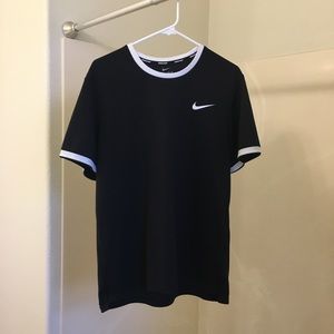 Nike Court Men’s Athletic T-Shirt